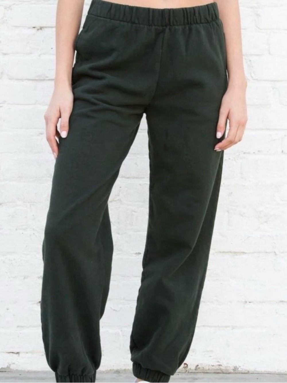 Brandy Melville Forest Green Elastic Waist Sweatpants - One Size (s/m)